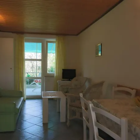 36 Apartment Šilo
